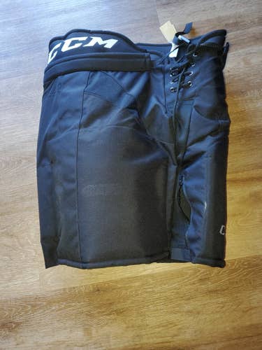 CCM HP32 Senior Large Pro Stock Pants (Newish... Used Once)