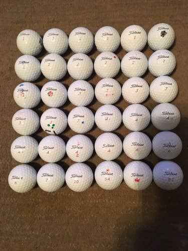 White Used Titleist 36 Pack (3 Dozen) Pro V1x Balls