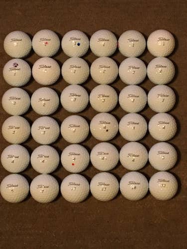 White Used Titleist 36 Pack (3 Dozen) Pro V1 Balls