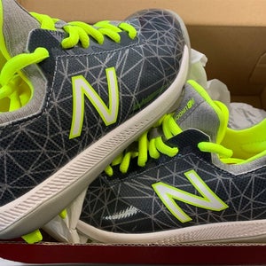 New Balance Lindor Elite Signature Low Molded Bsbl Cleats Size 11 kids