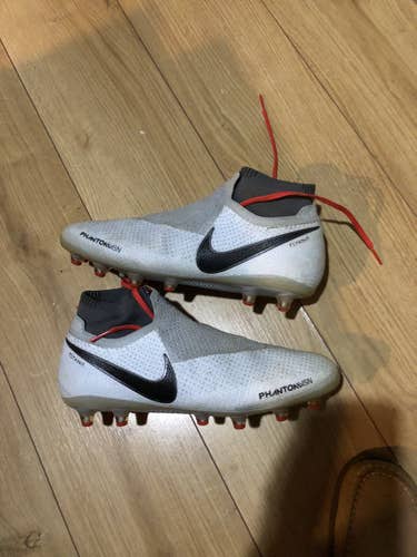 Used Size 8.5 (Women's 9.5) Nike Phantom Vision Elite Cleats