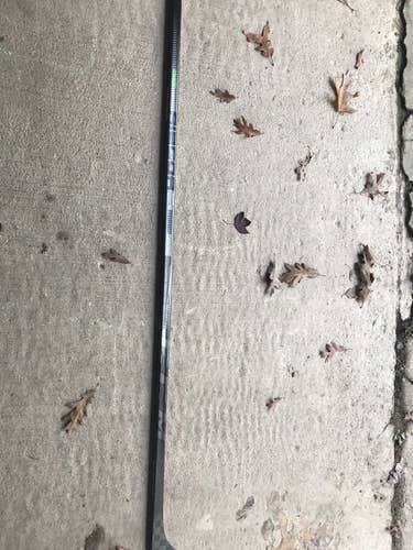 Senior Left CCM Ribcore Trigger 6 Hockey Stick p28 75 Flex