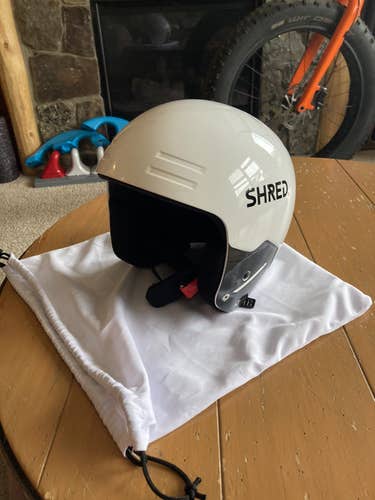 Brand new Shred Badger ultimate GS helmet