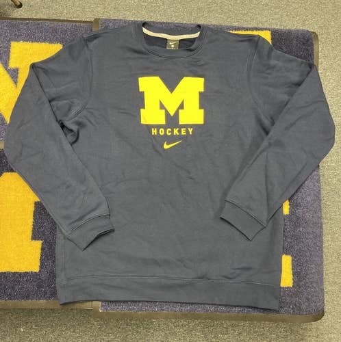 University of Michigan hockey Nike Sweatshirt