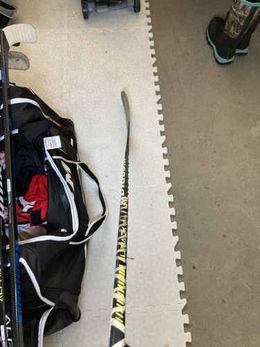 Used Right Handed Pro Stock Alpha DX Pro Team Hockey Stick