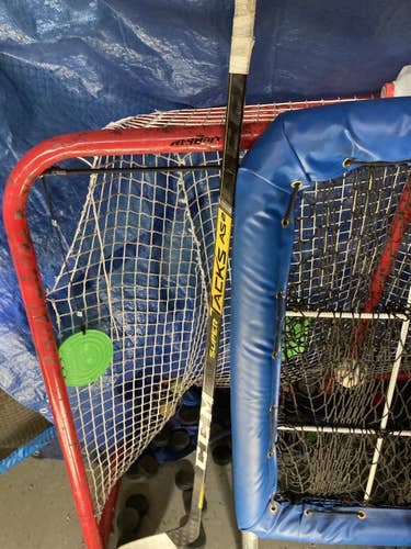 Junior Right Handed  Super Tacks AS2 Hockey Stick