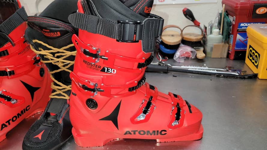 New Unisex Atomic Racing Redster Club Sport 130 Ski Boots