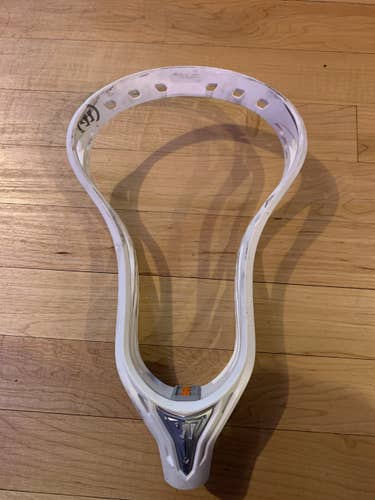 White Used Warrior Burn 2 Head