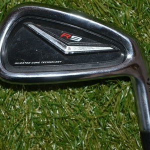 Taylormade 	R9 	6 Iron 	Right Handed 	37.5"	Steel 	Stiff	New Grip