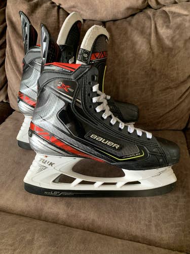 Senior Used Bauer Vapor 2X Pro Hockey Skates Regular Width Size 9