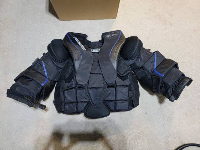 Passau Maltese. Sr. XL. Goalie Chest Protector