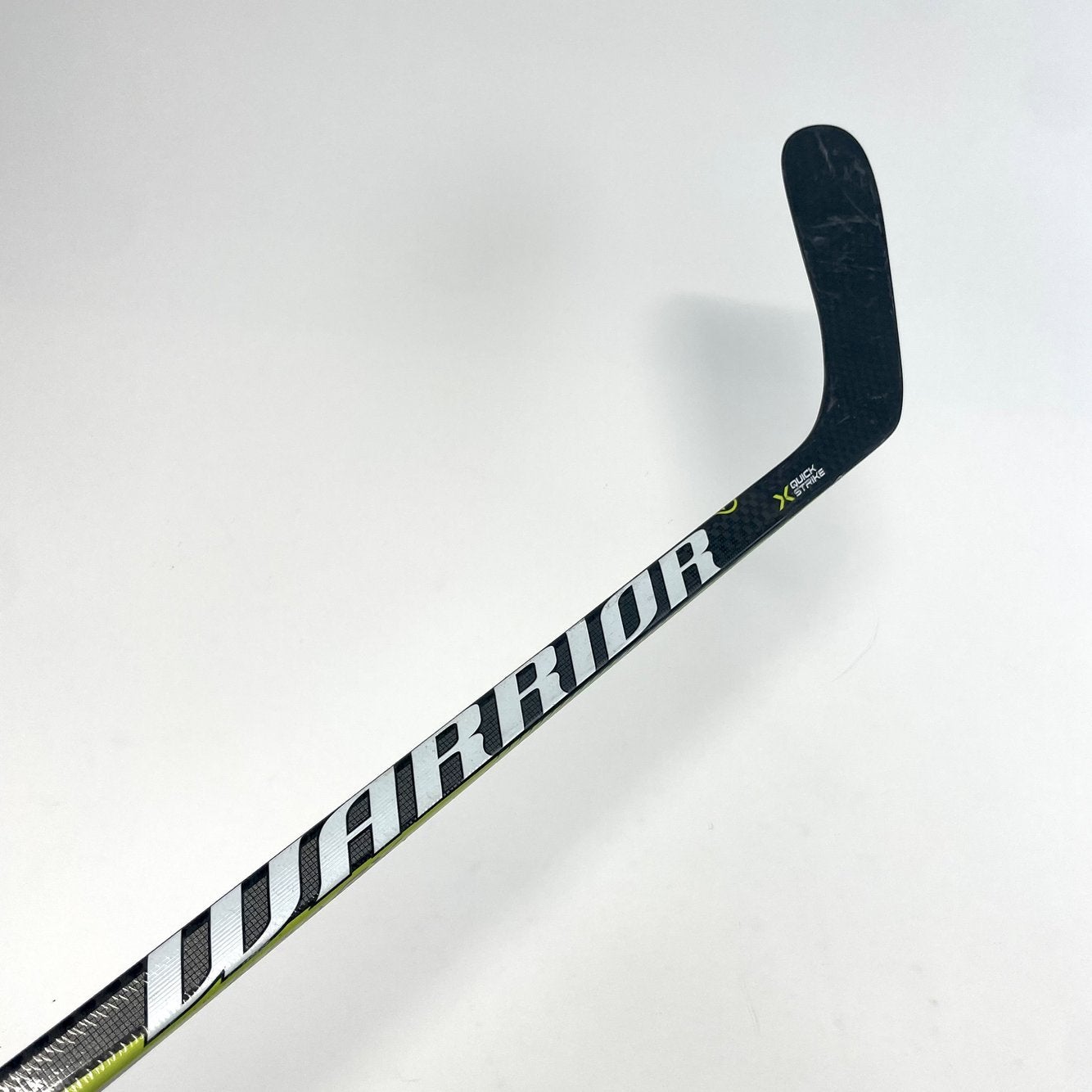 Warrior Alpha QX Grip Composite Stick - Intermediate – Time Out Source For  Sports