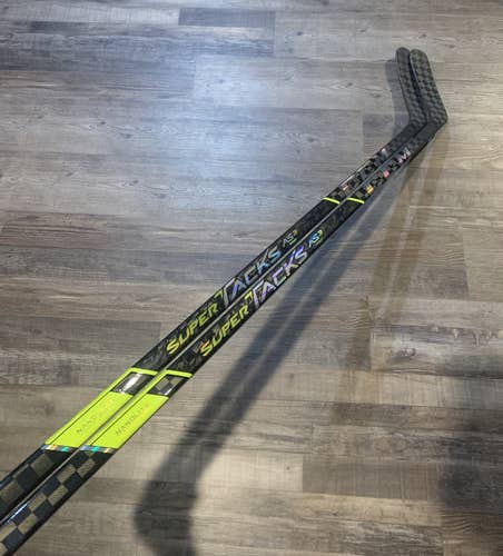(2-pack) CCM Super Tacks AS3 Pro LH P88 75 Flex