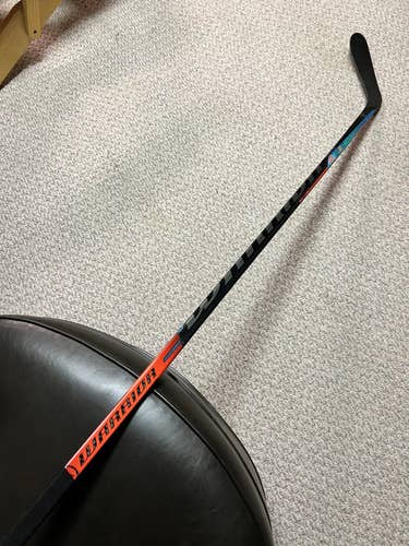 New Left Hand Toe Pattern Covert QRE10 Hockey Stick