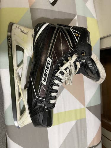 Used Bauer 1s Goalie Skates