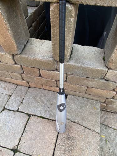 Kid Pitch (9YO-13YO) 2019 Hybrid (-10) 19 oz 29" Voodoo Bat