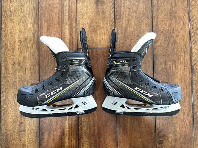 CCM AS1 Youth Skates 12.5