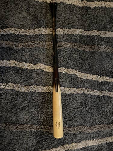 Warstic wood Bat