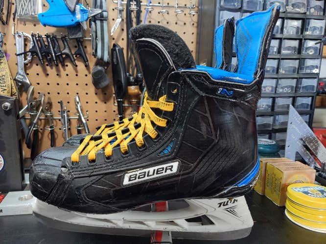 Senior Used Bauer Nexus 1N Hockey Skates Regular Width Pro Stock Size 8.5