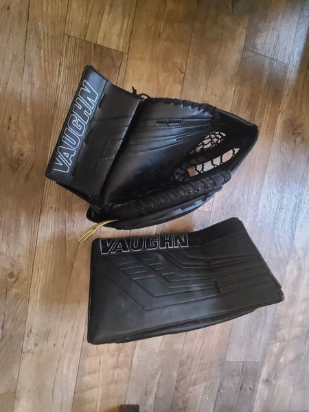 Black Senior Used Vaughn Regular Velocity VE8 Catch and Blocker Set