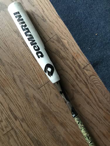 Used Kid Pitch (9YO-13YO) USSSA Certified DeMarini Composite CF 5 Bat (-8) 24 oz 32"
