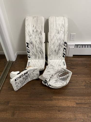 White Senior 33" Regular AXIS PRO Goalie Full Set