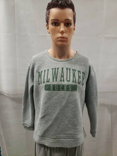 Milwaukee Bucks Women's Sweater M Liv Causal NBA