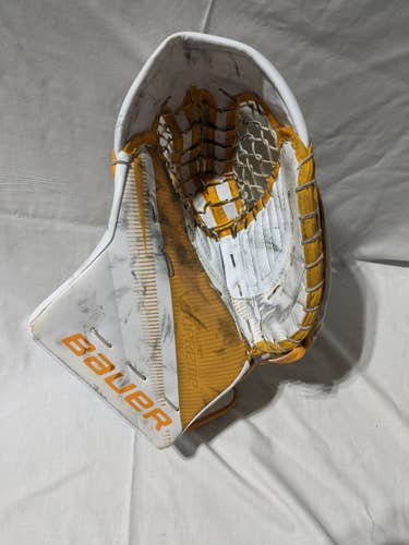 Yellow Senior Used Bauer Regular Supreme 2S Pro Pro Stock