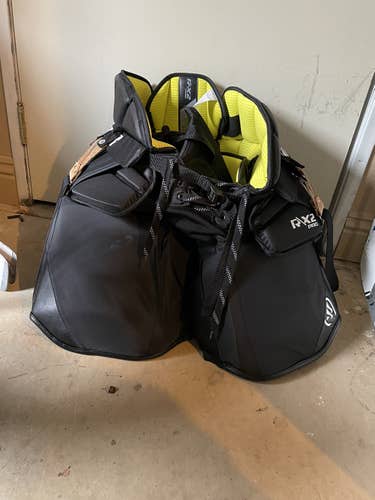Warrior Ritual X2 Pro Goalie Pants (XL - Like New)
