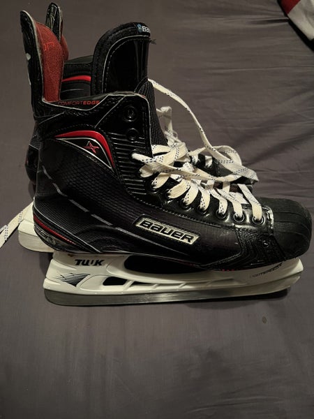 Senior Bauer Regular Width Pro Stock Size 11 Vapor 1X 2.0 Hockey Skates