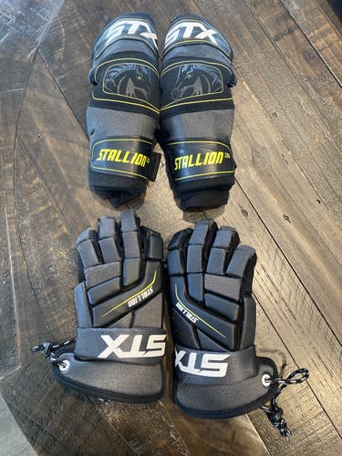Used STX Stallion Lacrosse Bundle
