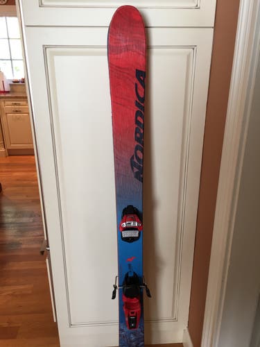 Nordica Enforcer 160 Cm Skis