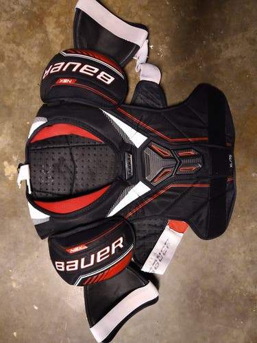 Used Extra Large Bauer NSX Shoulder Pads