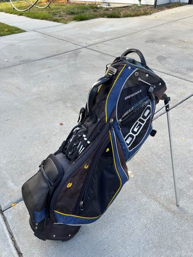 Black Used Unisex Ogio Grom Bag