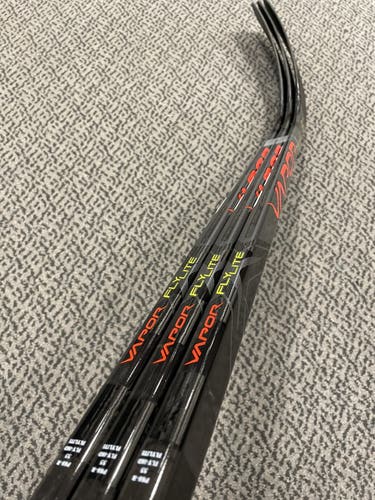 Bauer FlyLite 55 flex P88 right hand 3-Pack of pro stock hockey stick