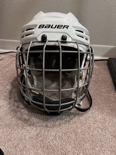 White Used Medium Bauer IMS 5.0 Helmet