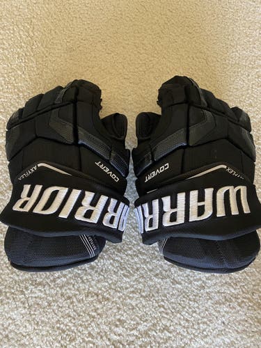 Black Used Senior Warrior Covert QRE Gloves 14"