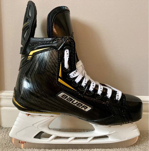 Senior Bauer Regular Width Size 6.5 Supreme 2S Pro Hockey Skates