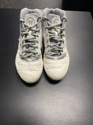 Warrior 8.0 Lacrosse Cleat Youth