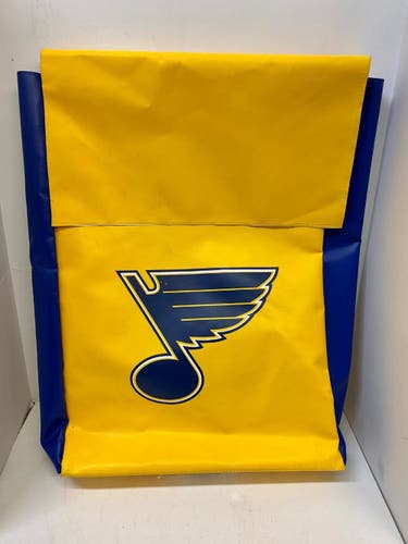 STL BLUES PRO STOCK HOCKEY SKATE TRAVEL BAG #21 BOZAK