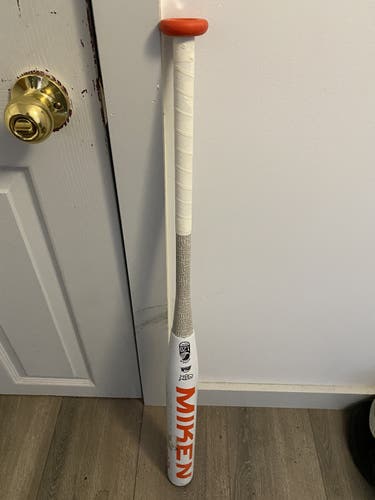 2020 25.5oz Miken Psycho