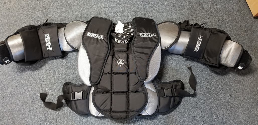 Senior Used Large CCM AB Pro Goalie Chest Protector-Mint Condition