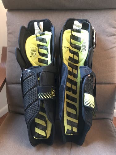 Warrior Alpha QX Shin Pads - 17”