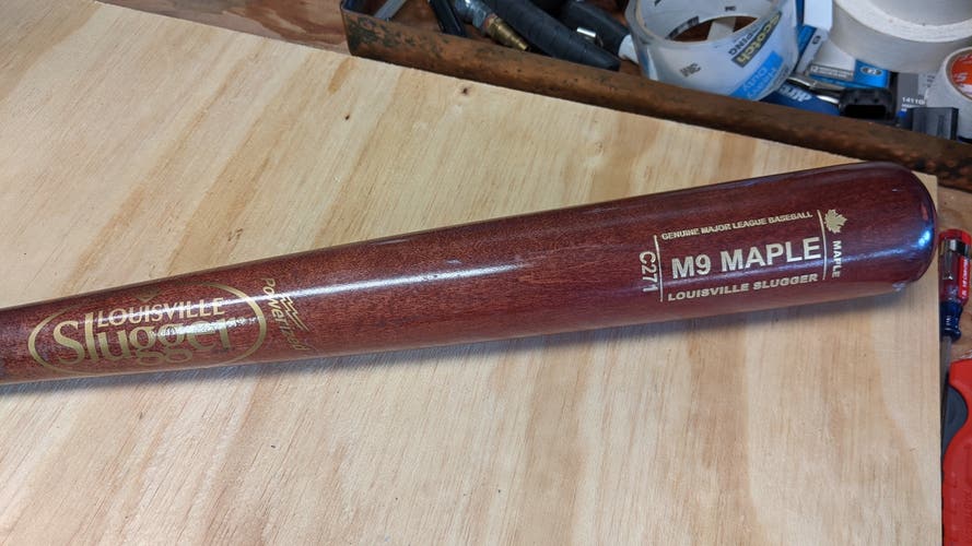 Louisville Slugger c271 M9 Maple Bat (-3) 31 oz 34"