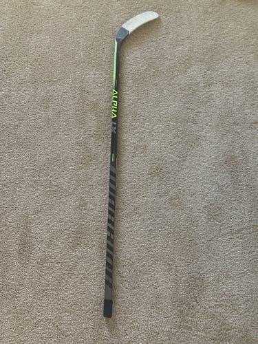Intermediate Left Hand  Alpha Lx 20 Hockey Stick