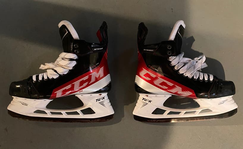 New Pro Stock CCM JetSpeed FT4 Pro Hockey Size 11 Skates