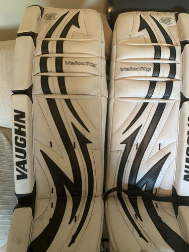 Senior 34" Vaughn  Goalie Leg Pads