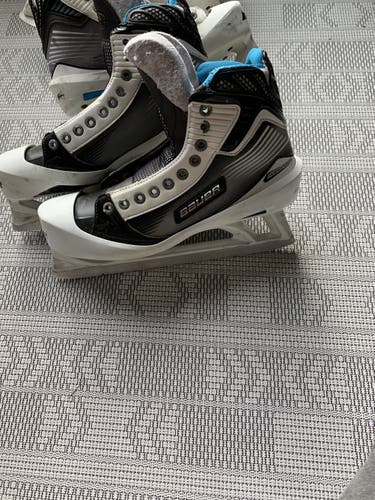 Used Bauer Regular Width  Size 9 Reactor 6000 Goalie Skates