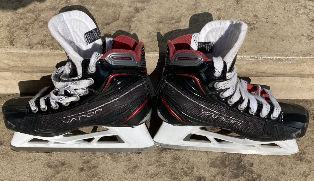 Used Bauer Regular Width Size 5 vapor x900 Hockey Goalie Skates