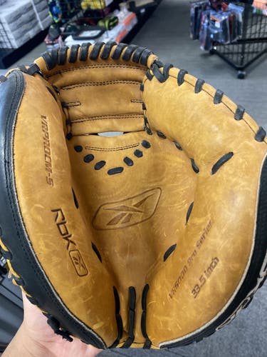High School/College Right Hand Throw 33.5" Catcher's Glove